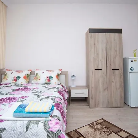 Lynn's Oasis-ocean Touch In Core Downtown * Burgas